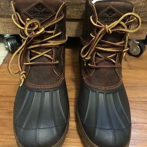 Sperry saltwater wedge tide brown duck boots